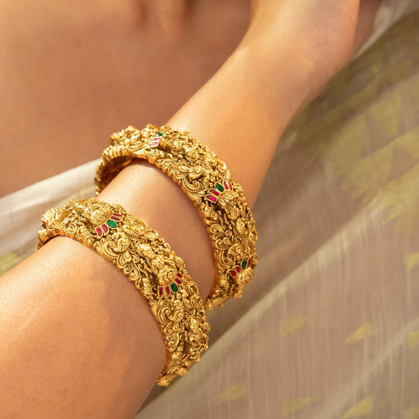 Visuddha Antique Silver Bangles