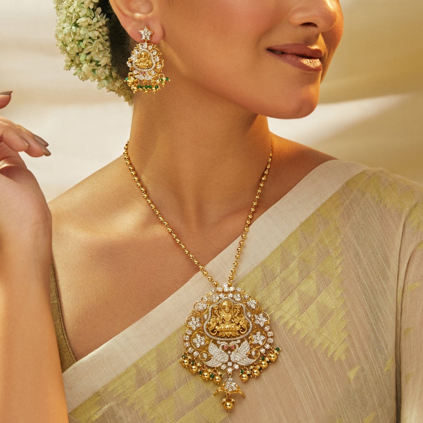 Vibha Antique CZ Silver Pendant Set