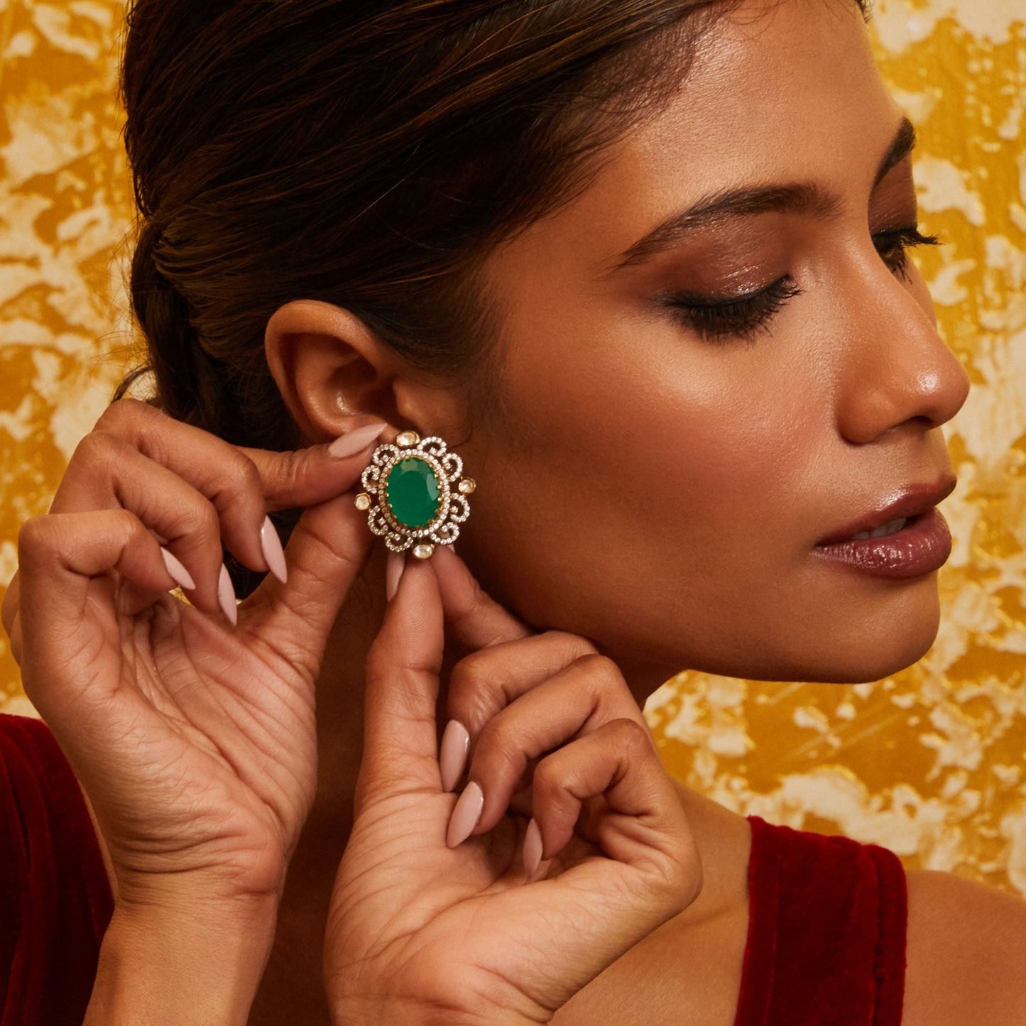 Emerald Shine Silver Stud Earrings