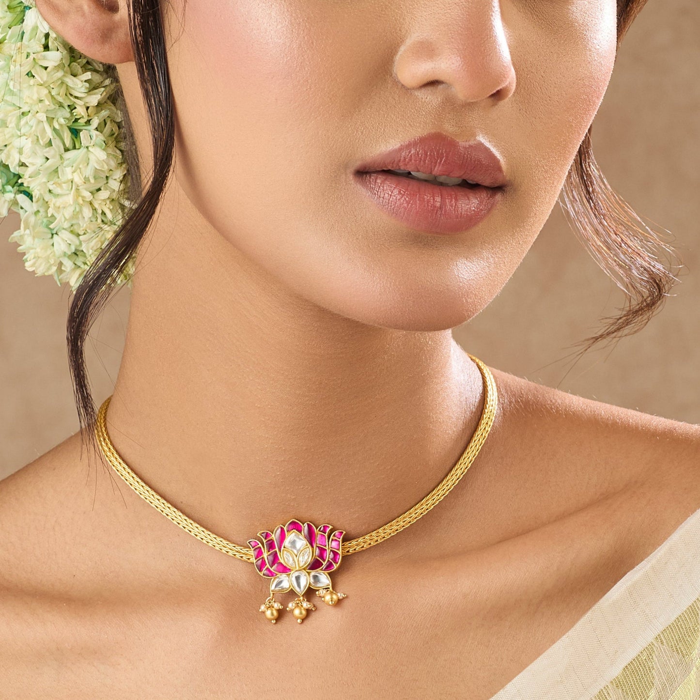 Kamala Kempu Jadau Silver Hasli Necklace