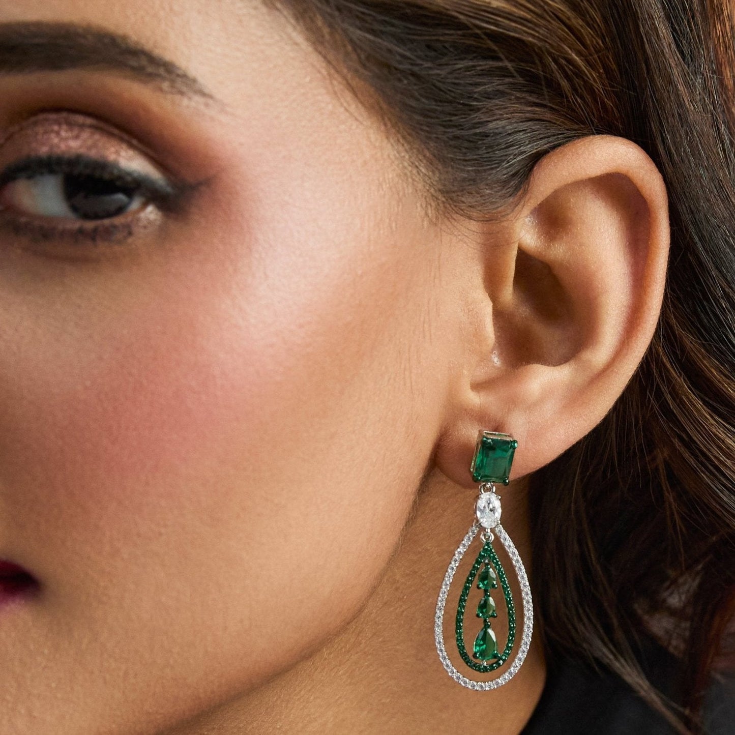 Emeraude Celebration Silver Dangle Earrings