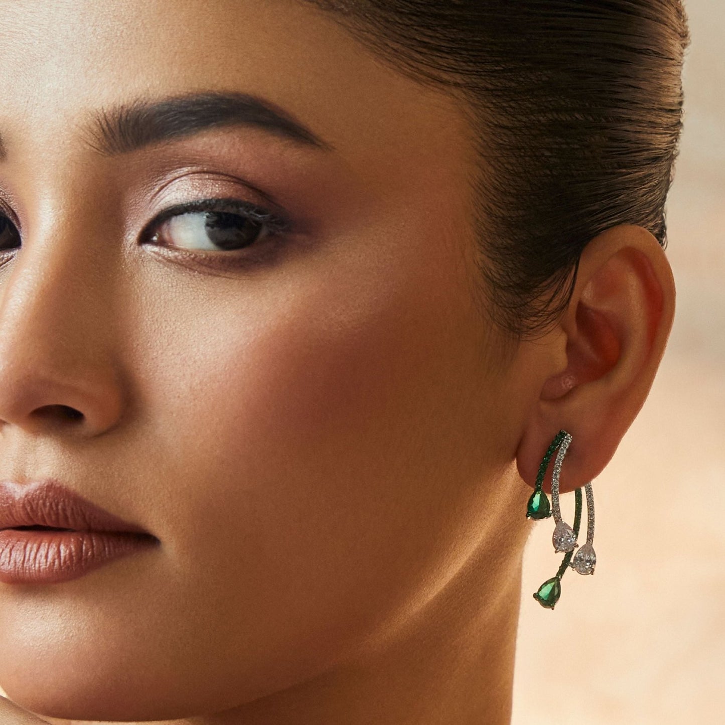 Emeraude Radiant Silver Jacket Earrings