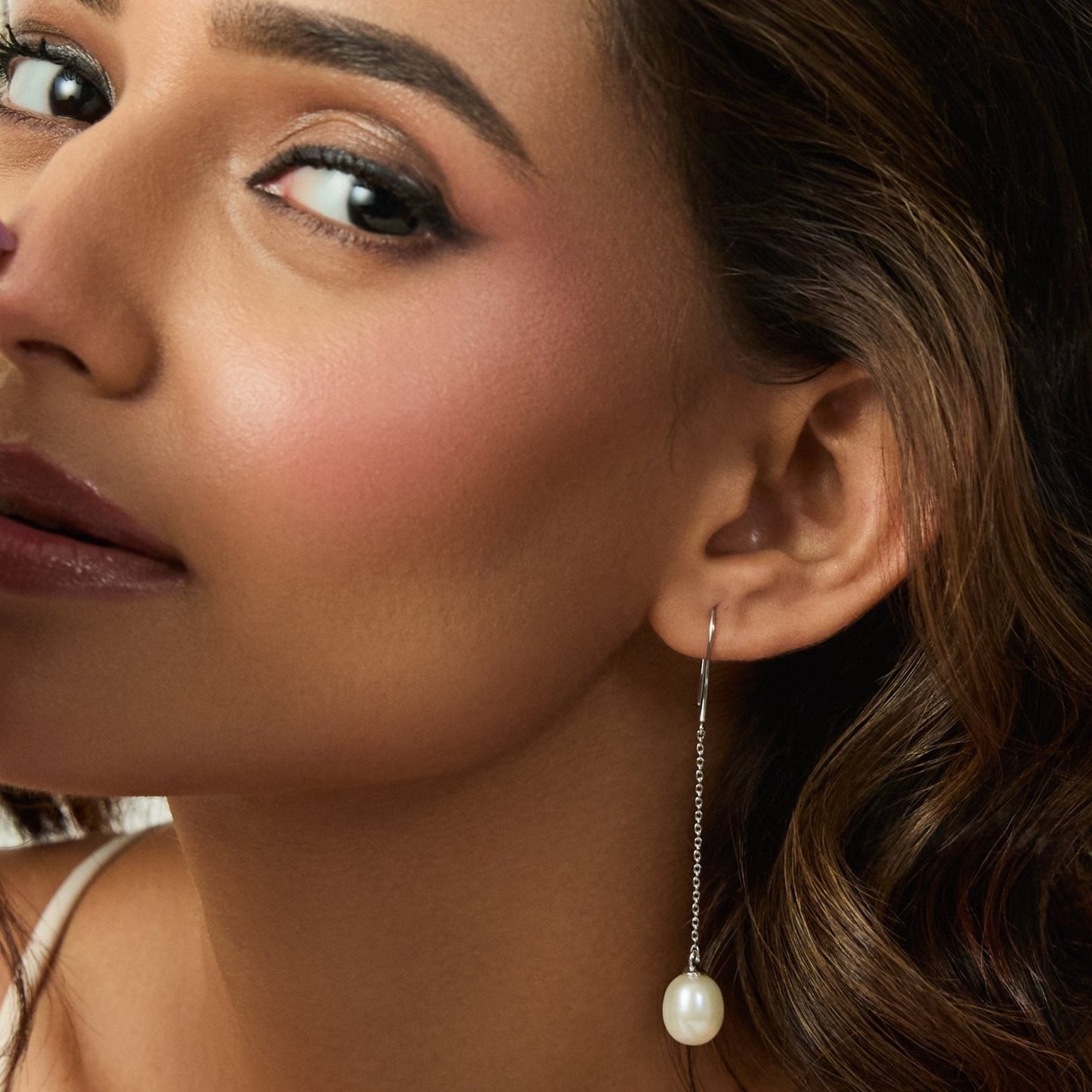 Solitaire Pearl Drop Earrings