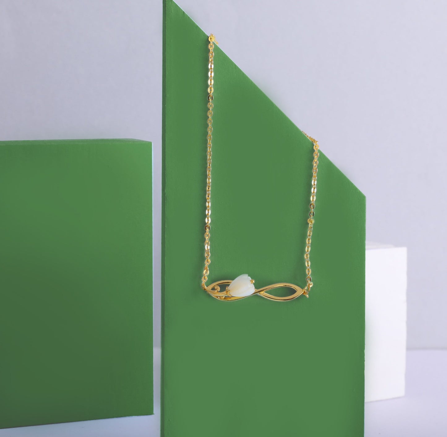 Tulip Infinity Silver Pendant Necklace