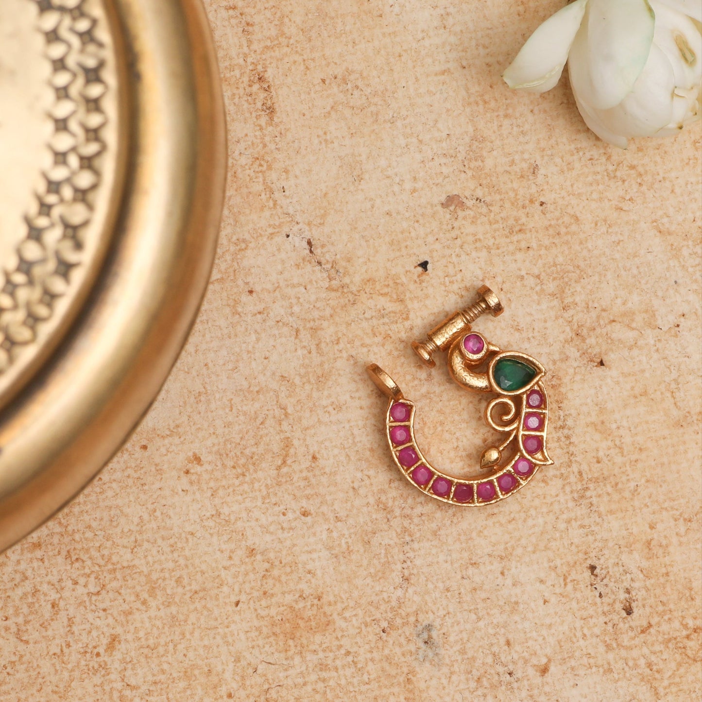 Manvitha Kempu Jadau Silver Nose Ring