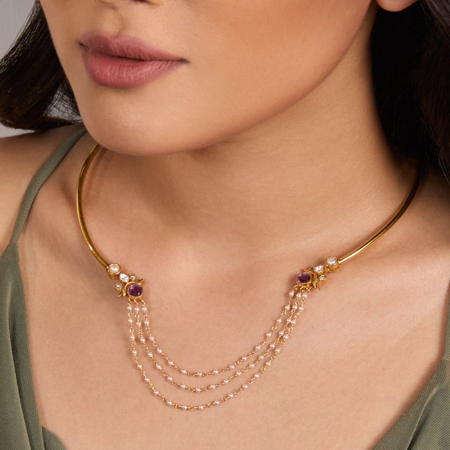 Vibha Gold Plated Gemstone and Pearl chain Hasli