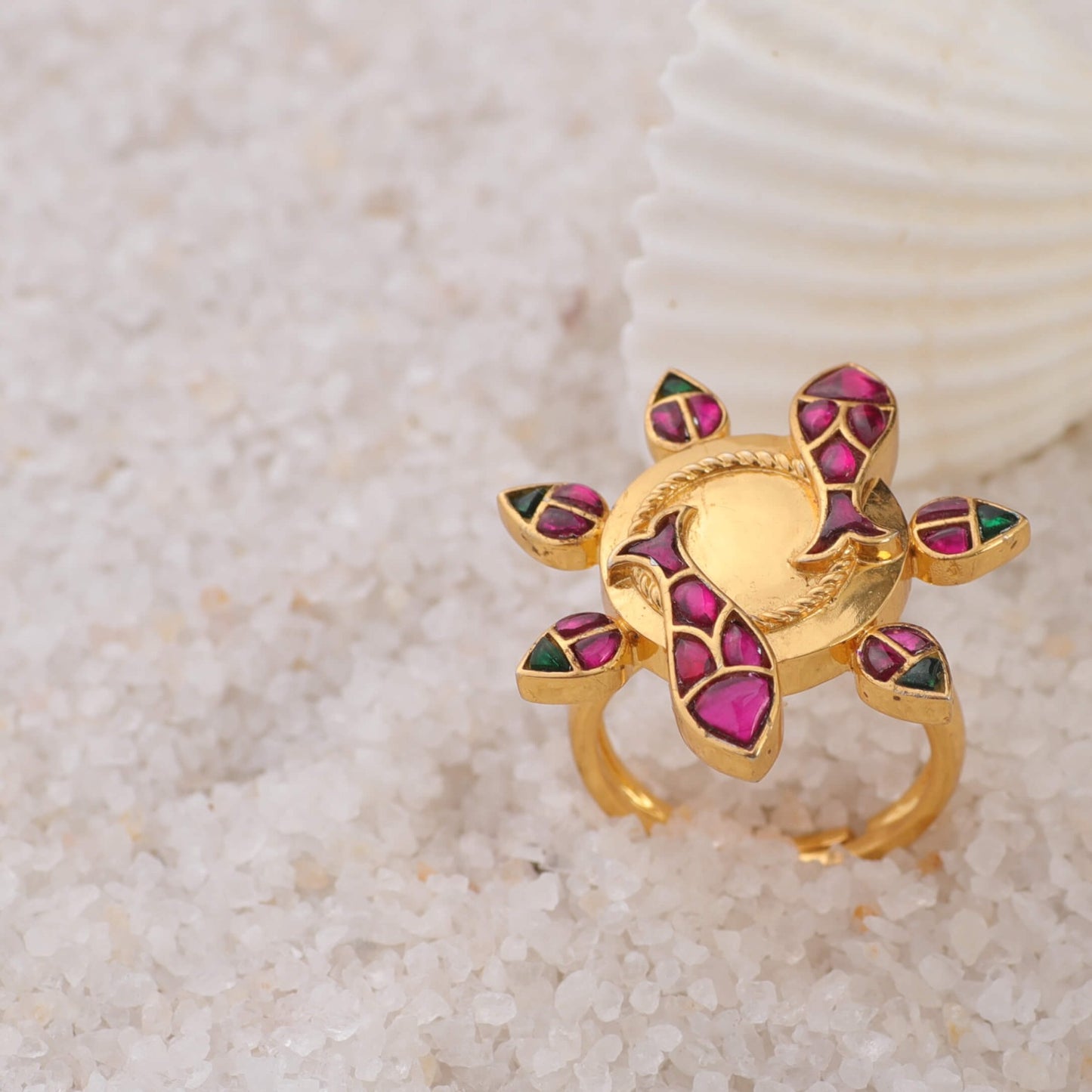 Matsya Round Silver Ring