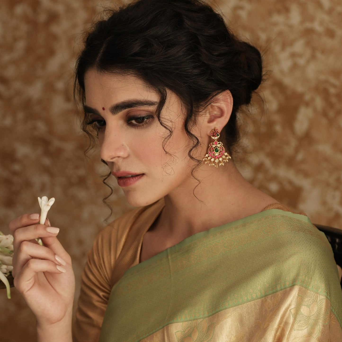 Subha Nakshi Temple Silver Chaandbali Earrings