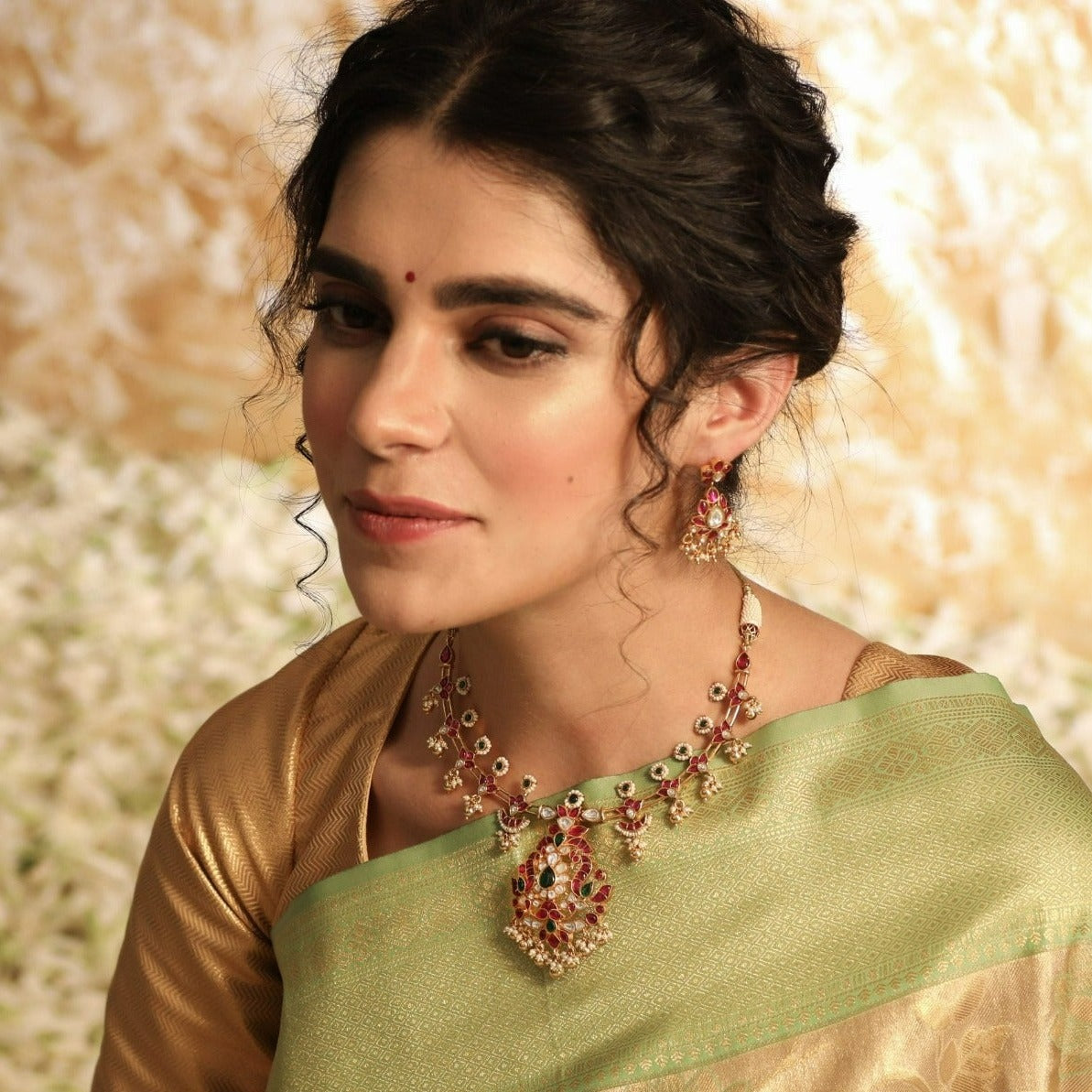 Ful Kempu Jadau Hasli Silver Necklace