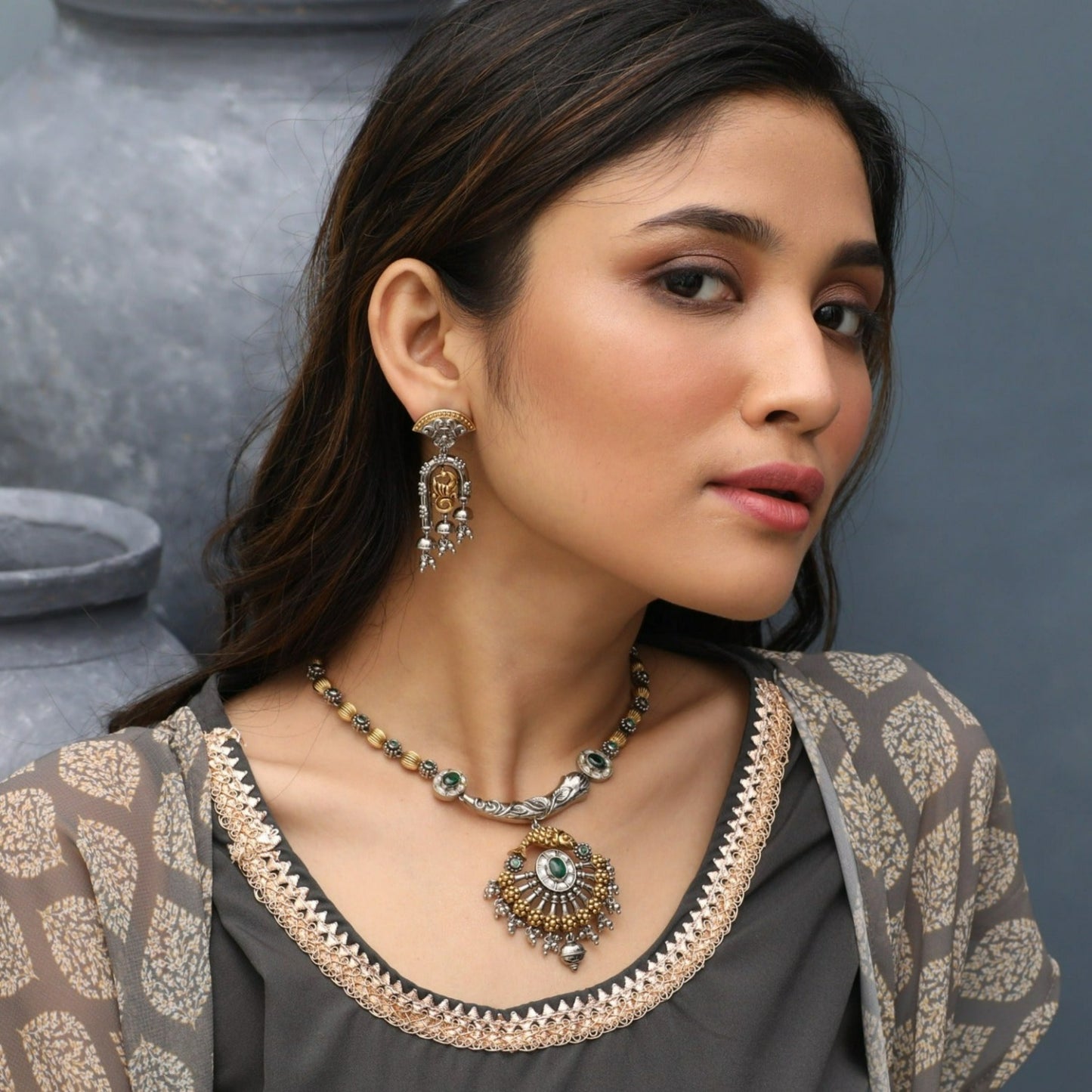 Sparkle Statement Oxidized Silver Necklace