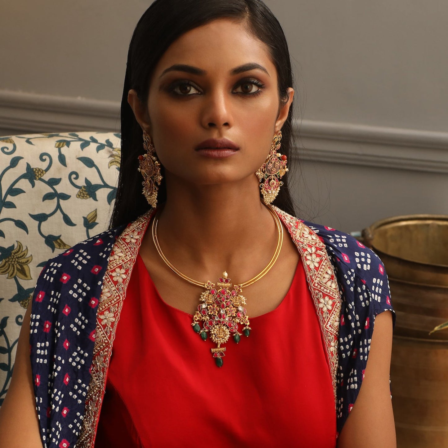 Idika Hasli Modern Silver Necklace