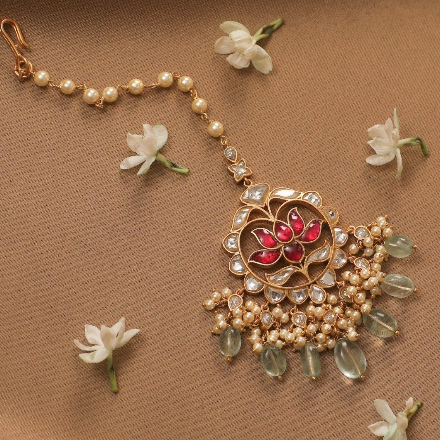 Nala Silver Maangtika