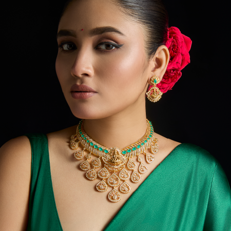 Infinite Sparkle That Transcends Seasons — Jewellery That Celebrates Every Festive Moment