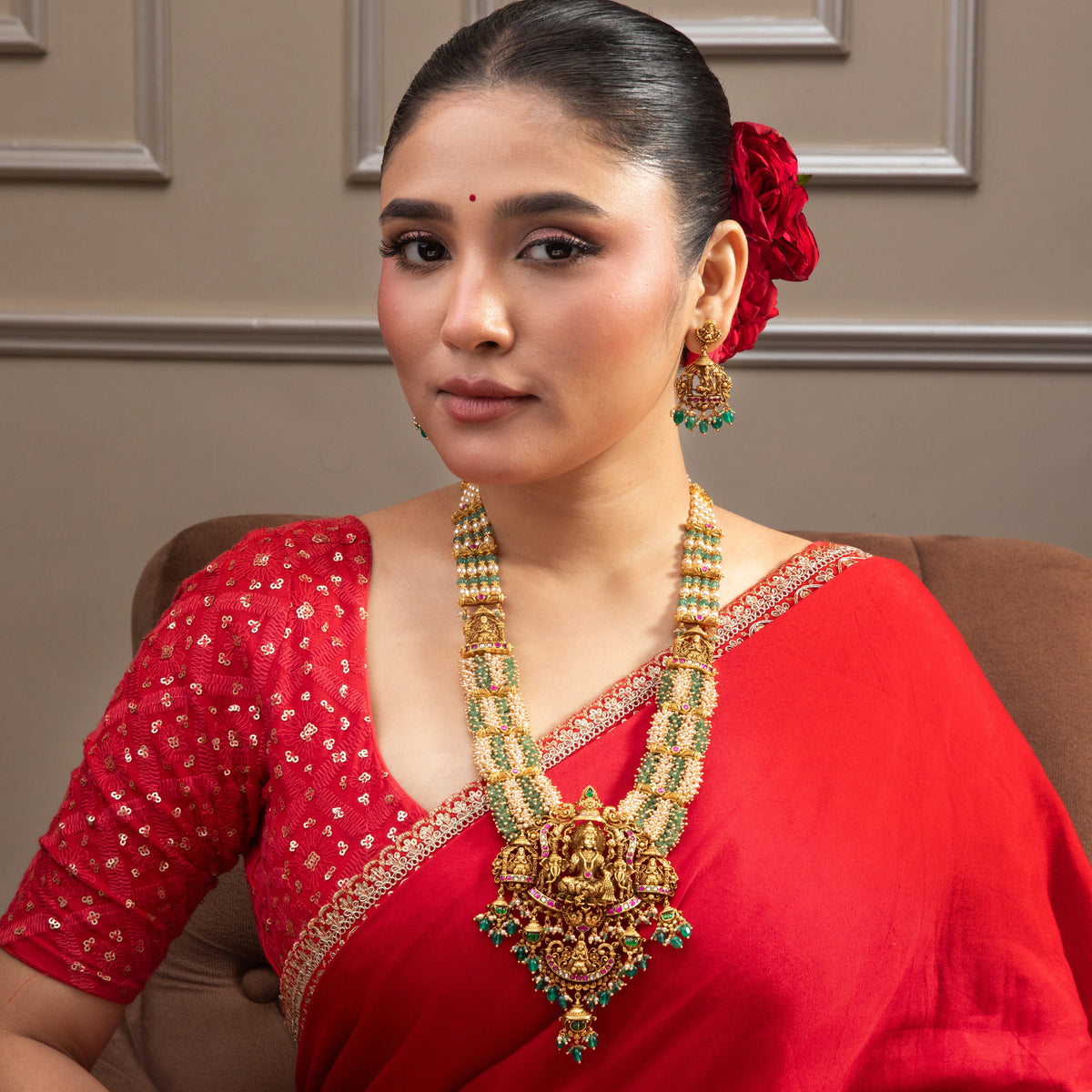 Vaidehi Antique Silver Bridal Necklace Set
