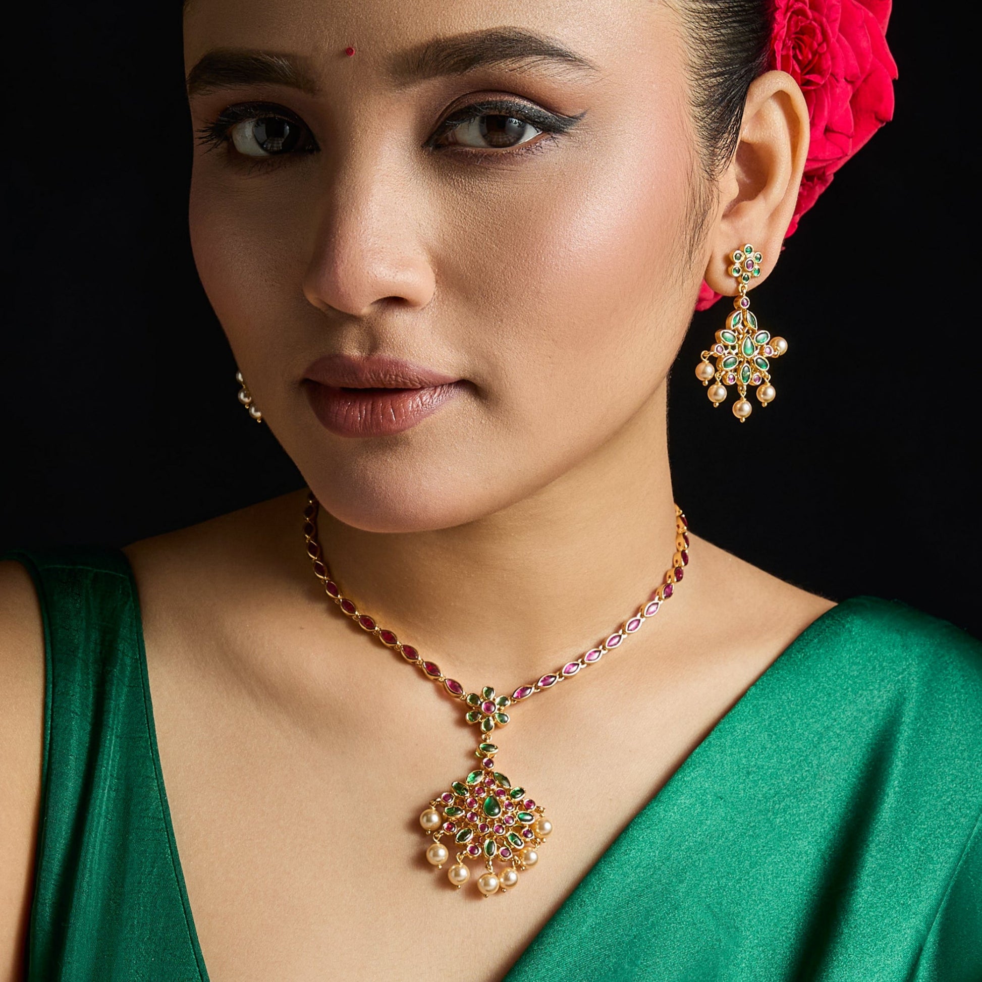 Mahima Kempu Silver Pendant Necklace Set