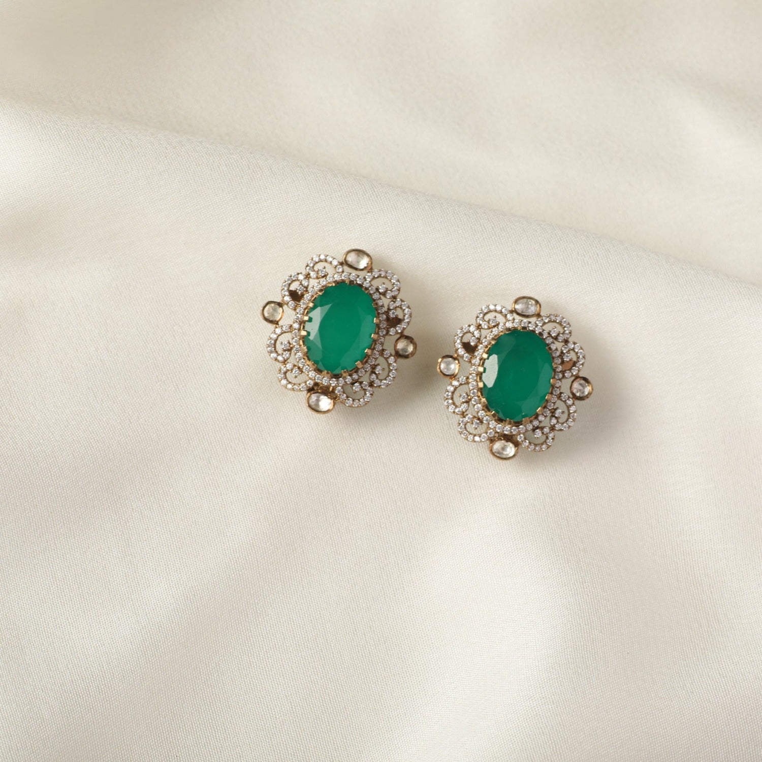 Emerald Shine Silver Stud Earrings