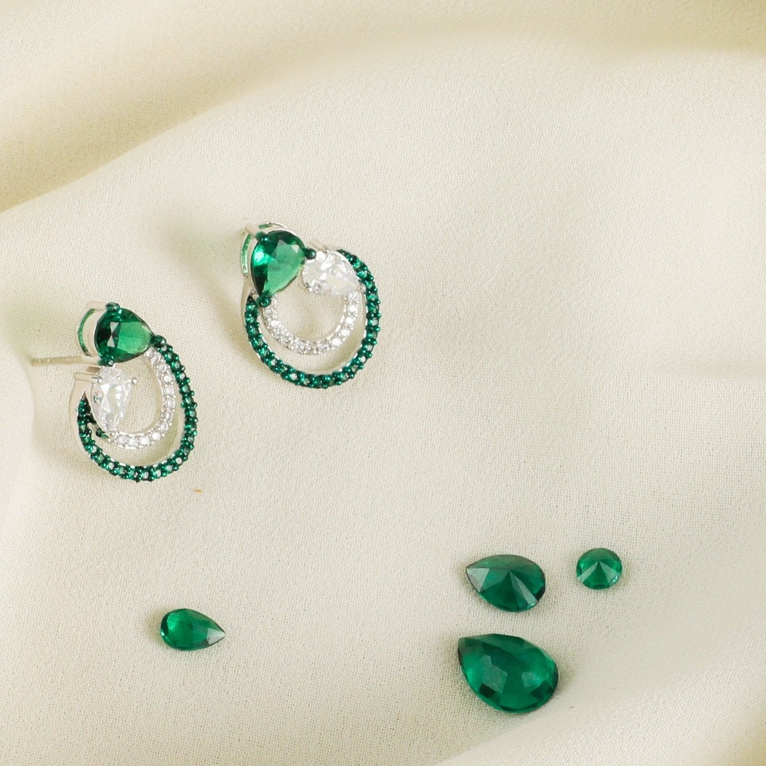 Emeraude Enchanted Silver Earrings