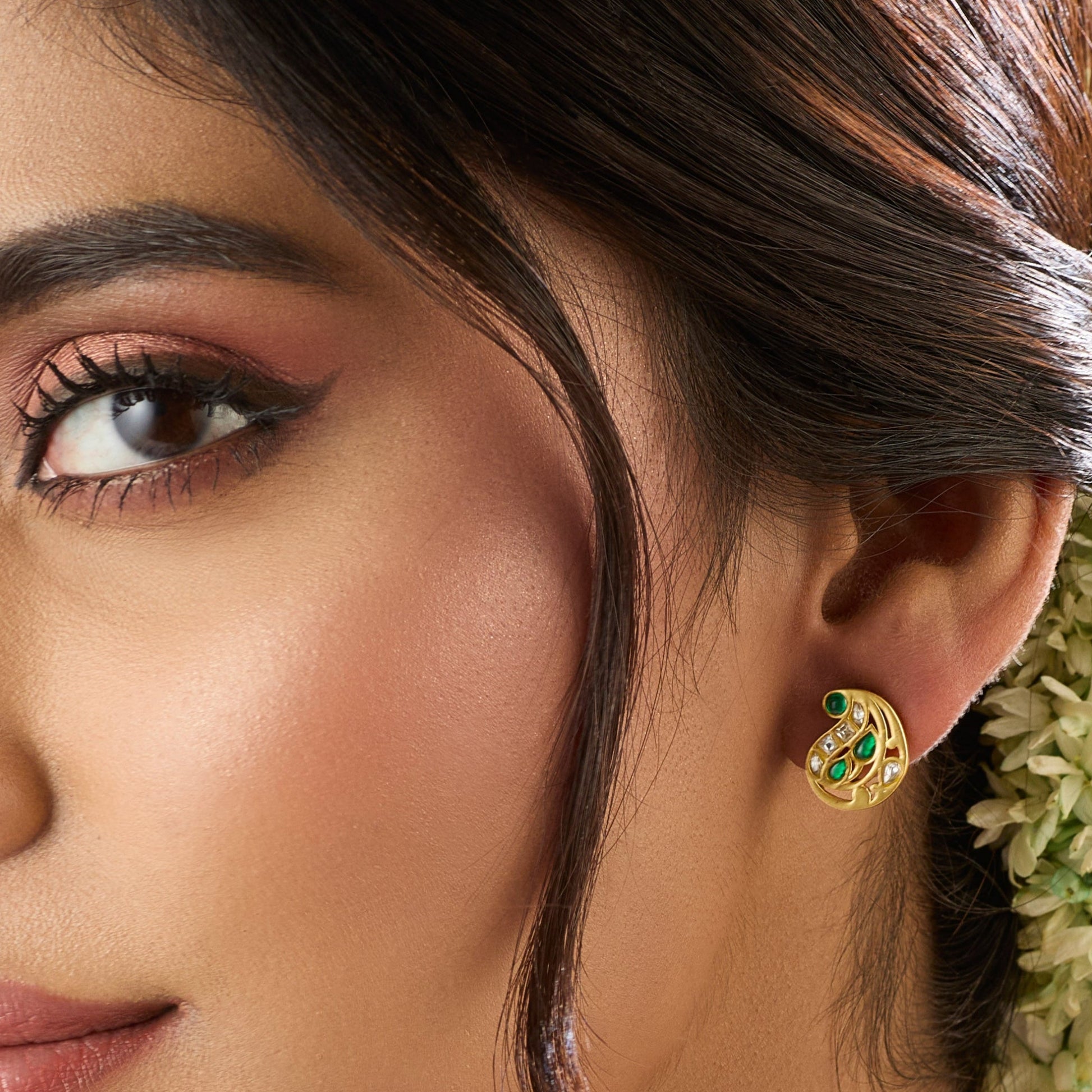 Aamra Jadau Silver Stud Earrings