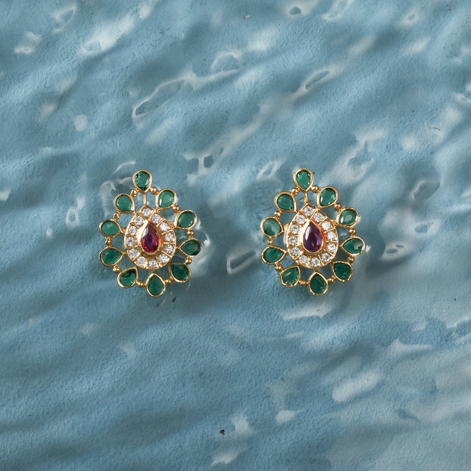 Indian Gold Earrings - 204 For Sale on 1stDibs | gold earrings indian  style, gold indian earrings, modern indian earrings