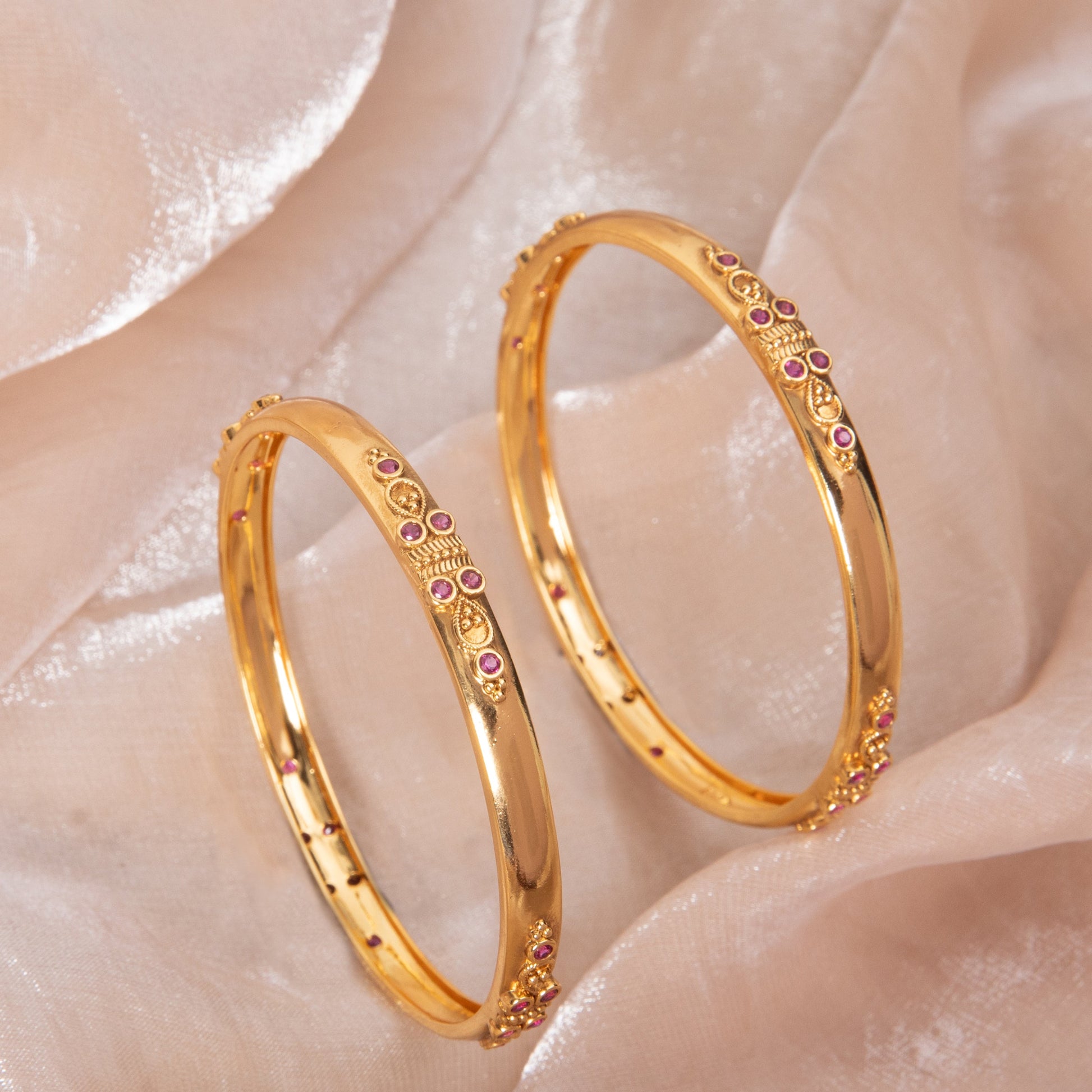 Harini Kempu Antique Silver Bangles