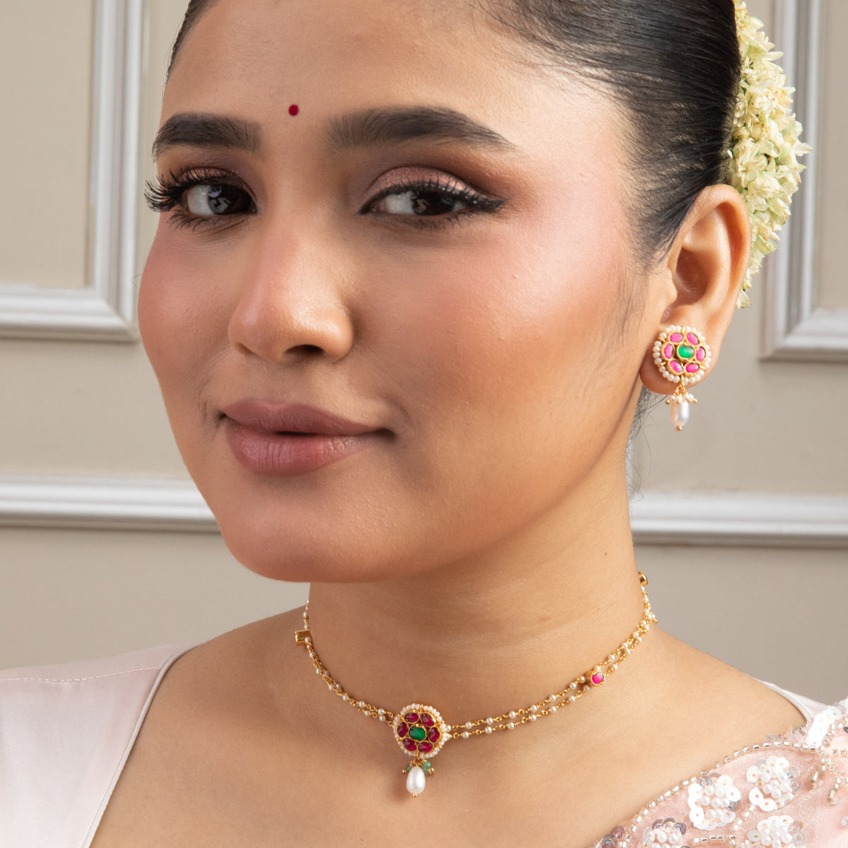Vani Delicate Silver Choker