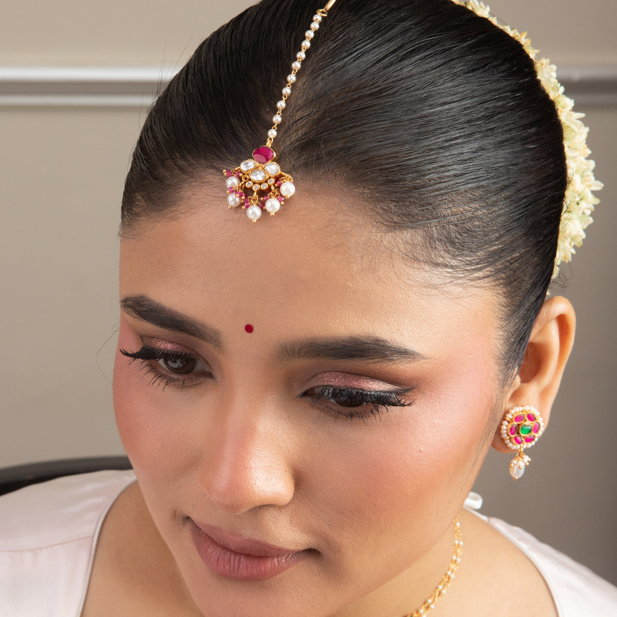 Janvi Pearl Jadau Silver Maang Tikka