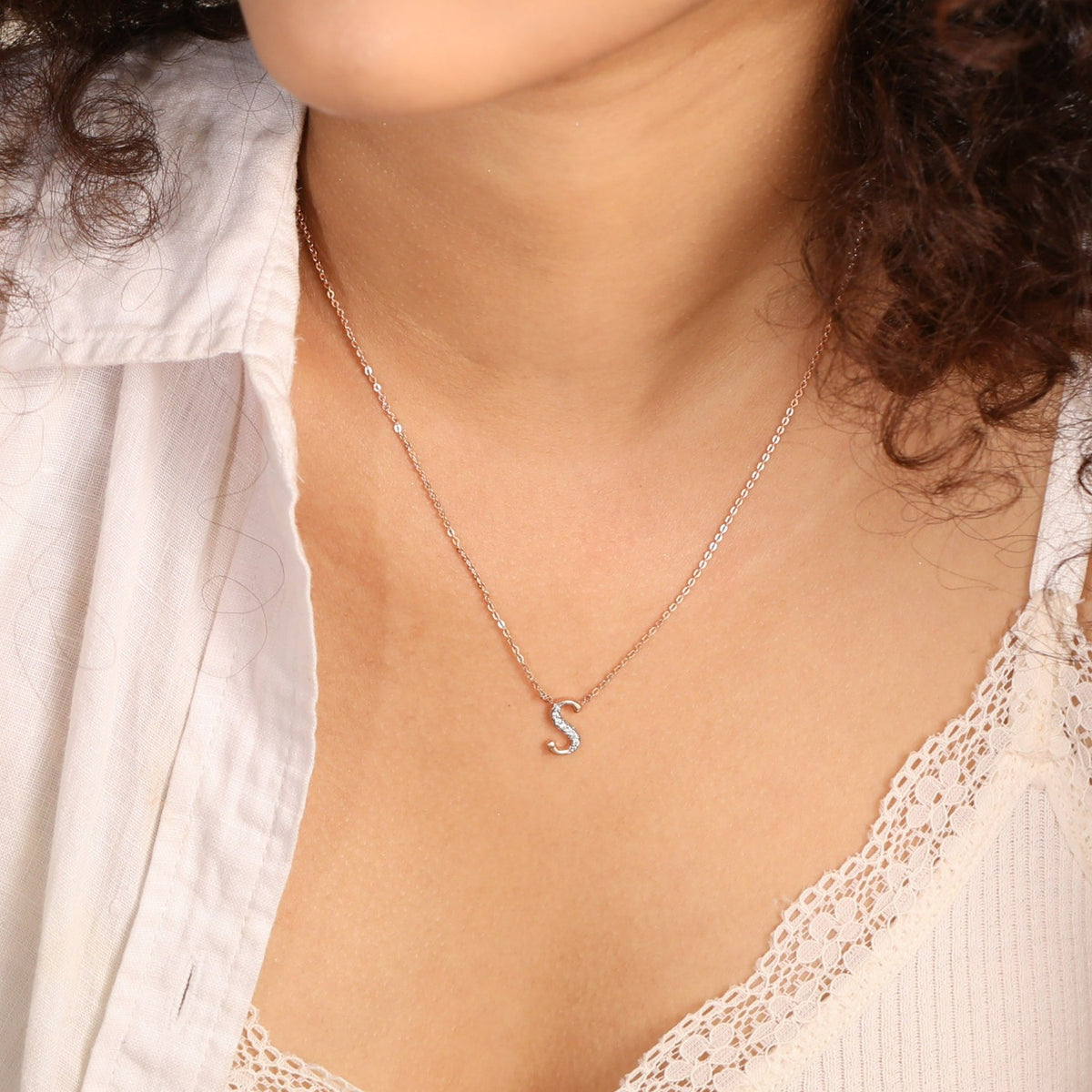 Initial Medallion Silver Necklace (A - M) – REGALROSE