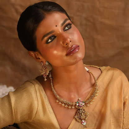 Sulochana Nakshi Antique Silver Hasli Necklace Set