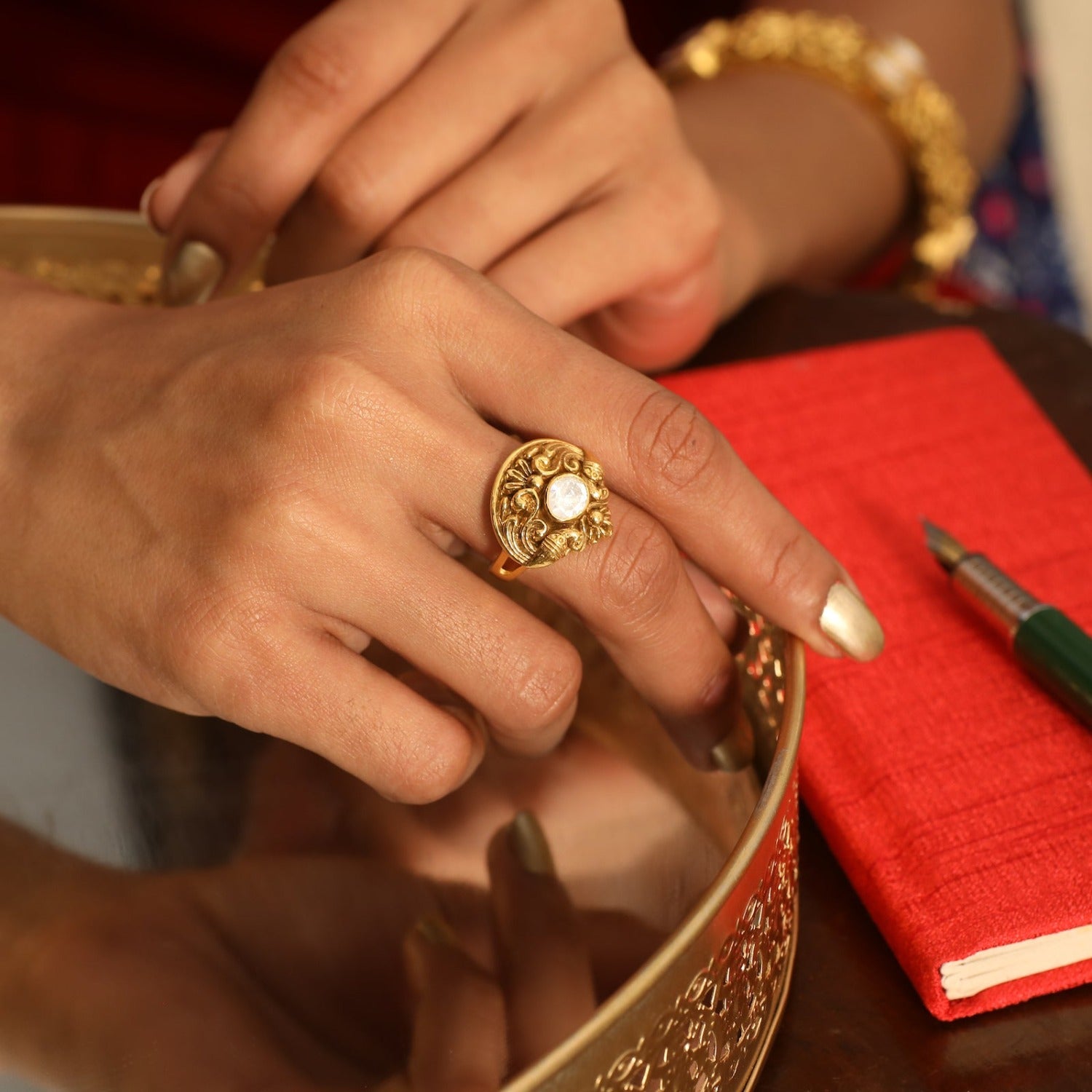 Aashni Nakshi Silver Finger Ring