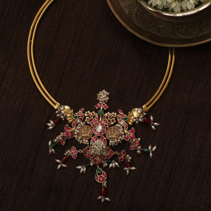 Adyatana Hasli Modern Silver Necklace